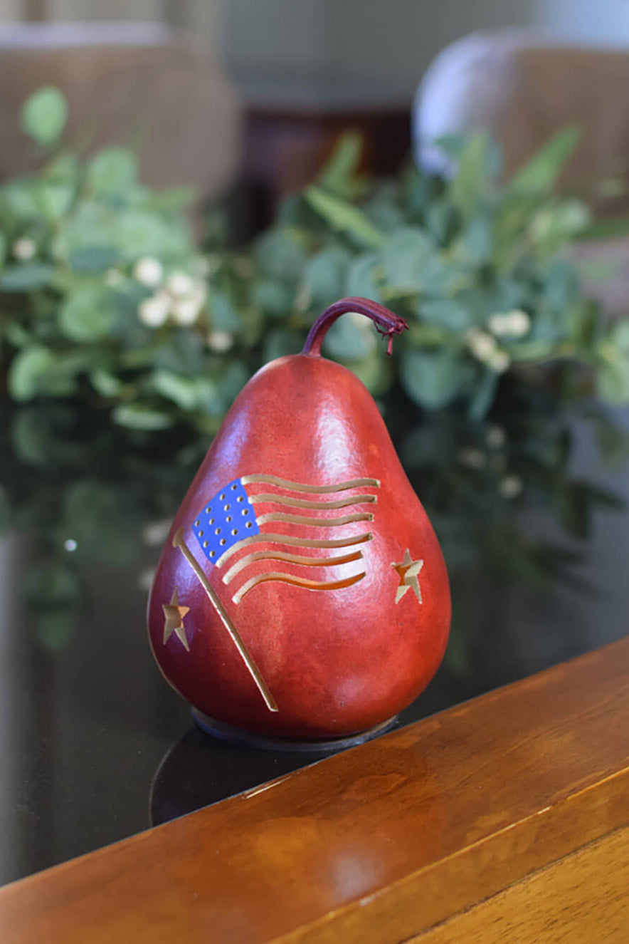 Miniature American flag gourd at Meadowbrooke Gourds