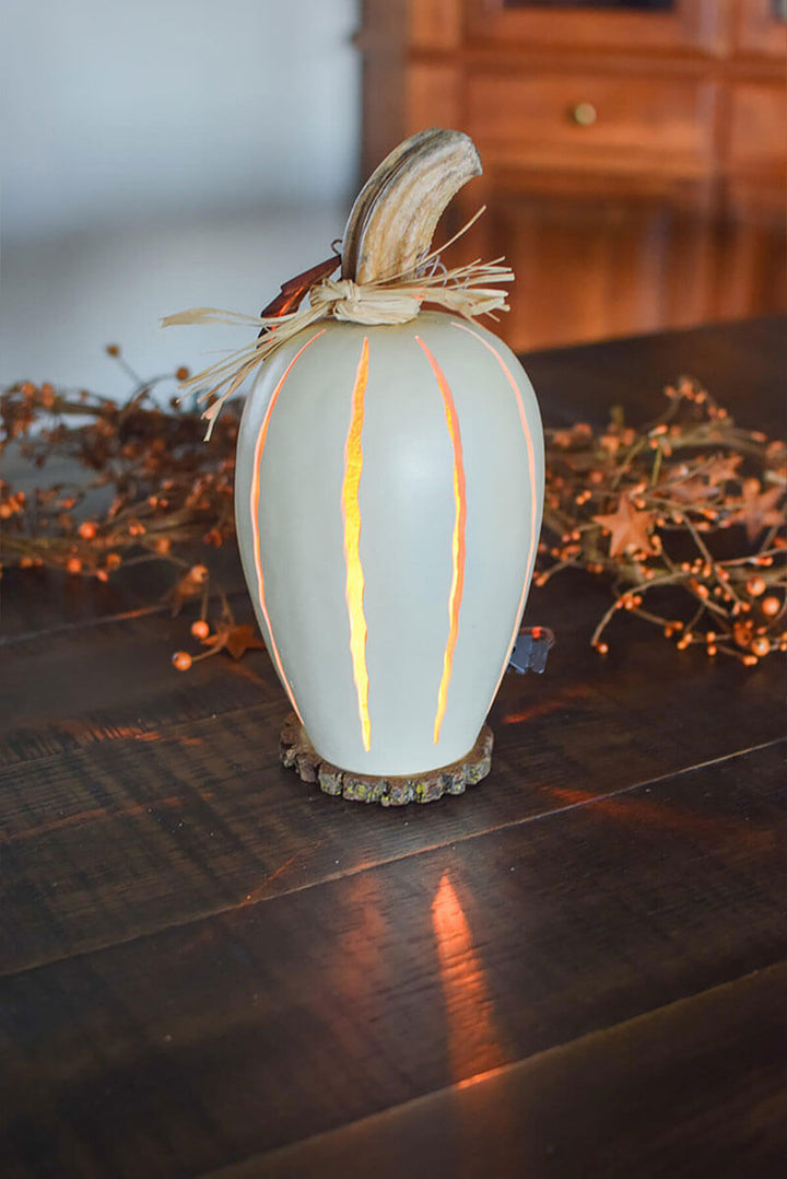 White luminary gourd
