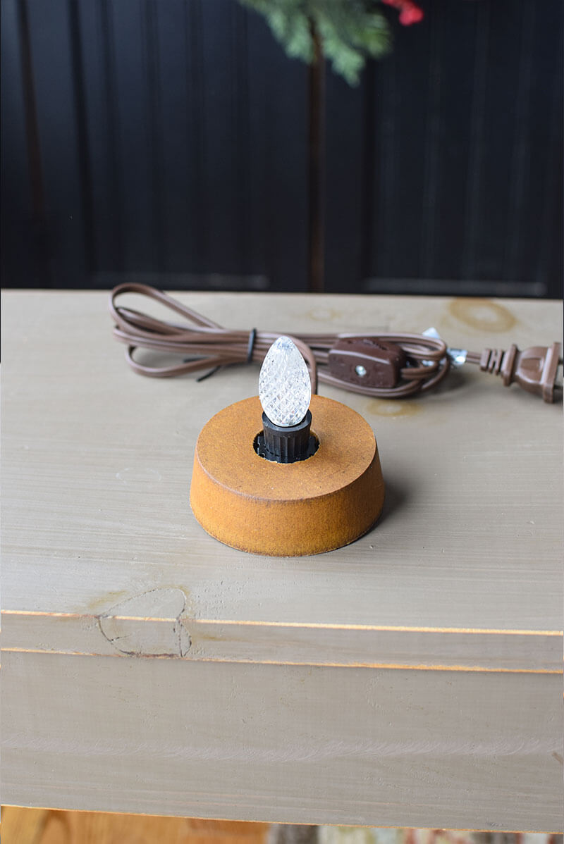 Light Base with White LED Bulb.