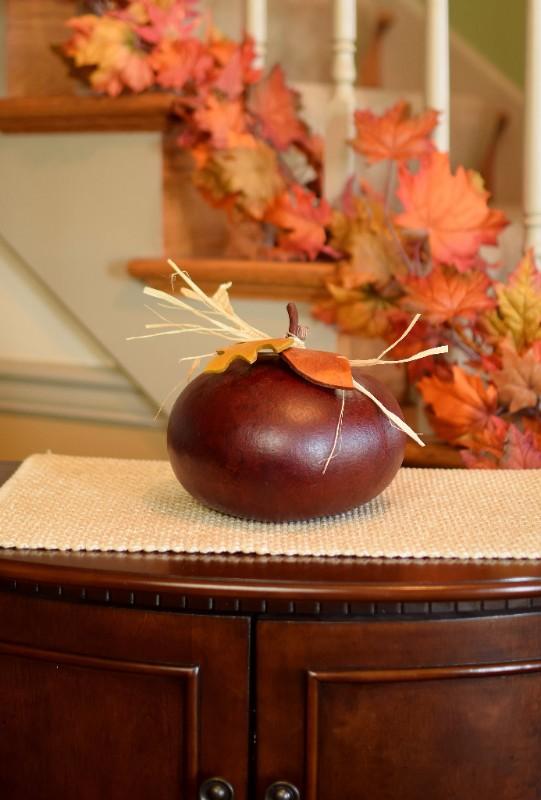 Harvest Gourd - Medium Mahogany
