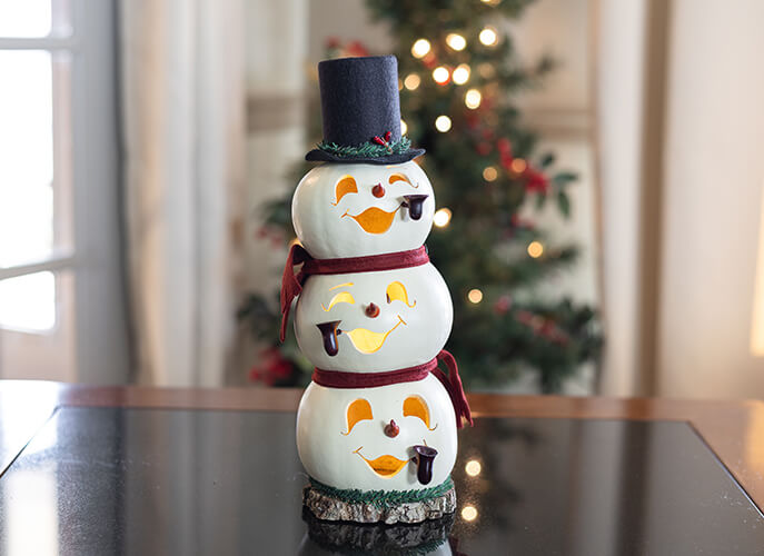 Blake Snowman Gourd at Meadowbrooke Gourds. 