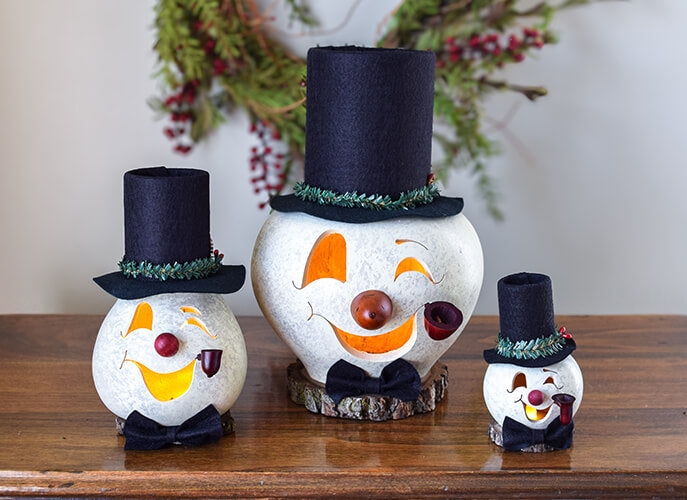 Clyde Snowman Family at Meadowbrooke Gourds. 