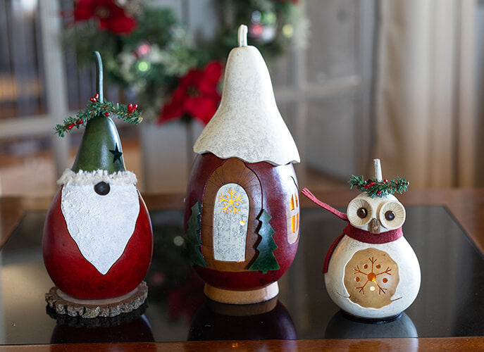Noble Gnome, Winchester Cottage and Olwen Owl at Meadowbroke Gourds. 