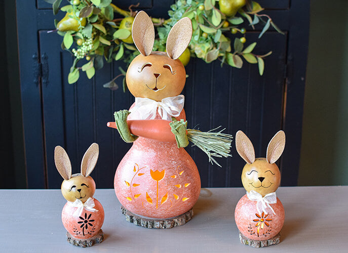 Willow Orange Bunny Gourds at Meadowbrooke Gourds. 