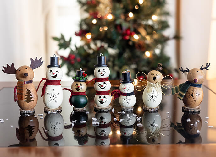 Winter Little Gourds at Meadowbrooke Gourds. 