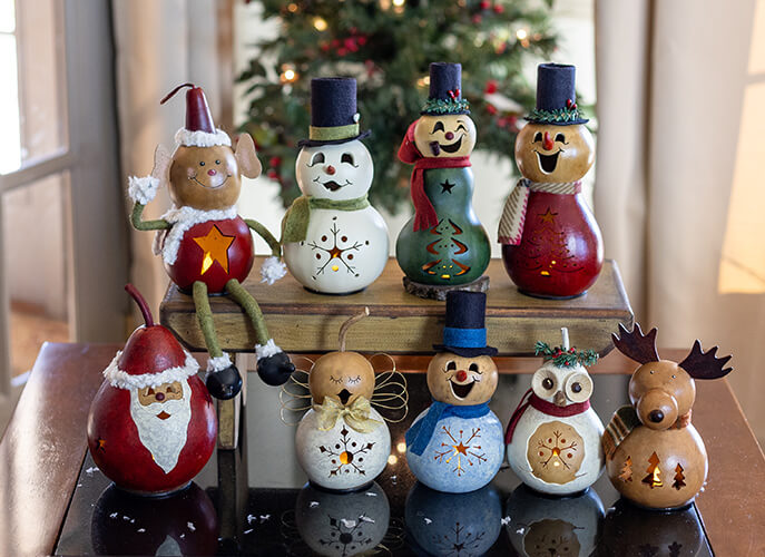Winter Miniatures at Meadowbrooke Gourds. 