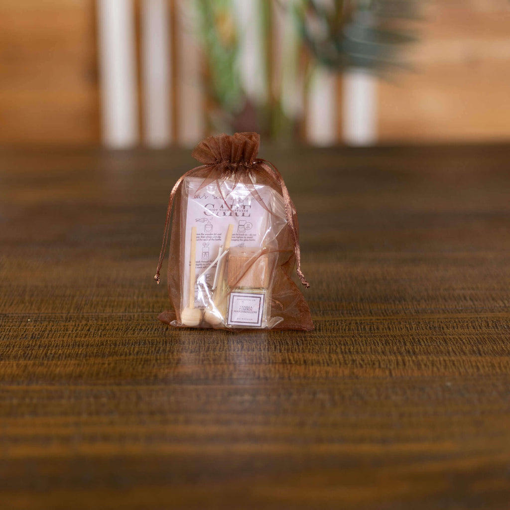 Mystery boo bag care essential, diffuser with oil.