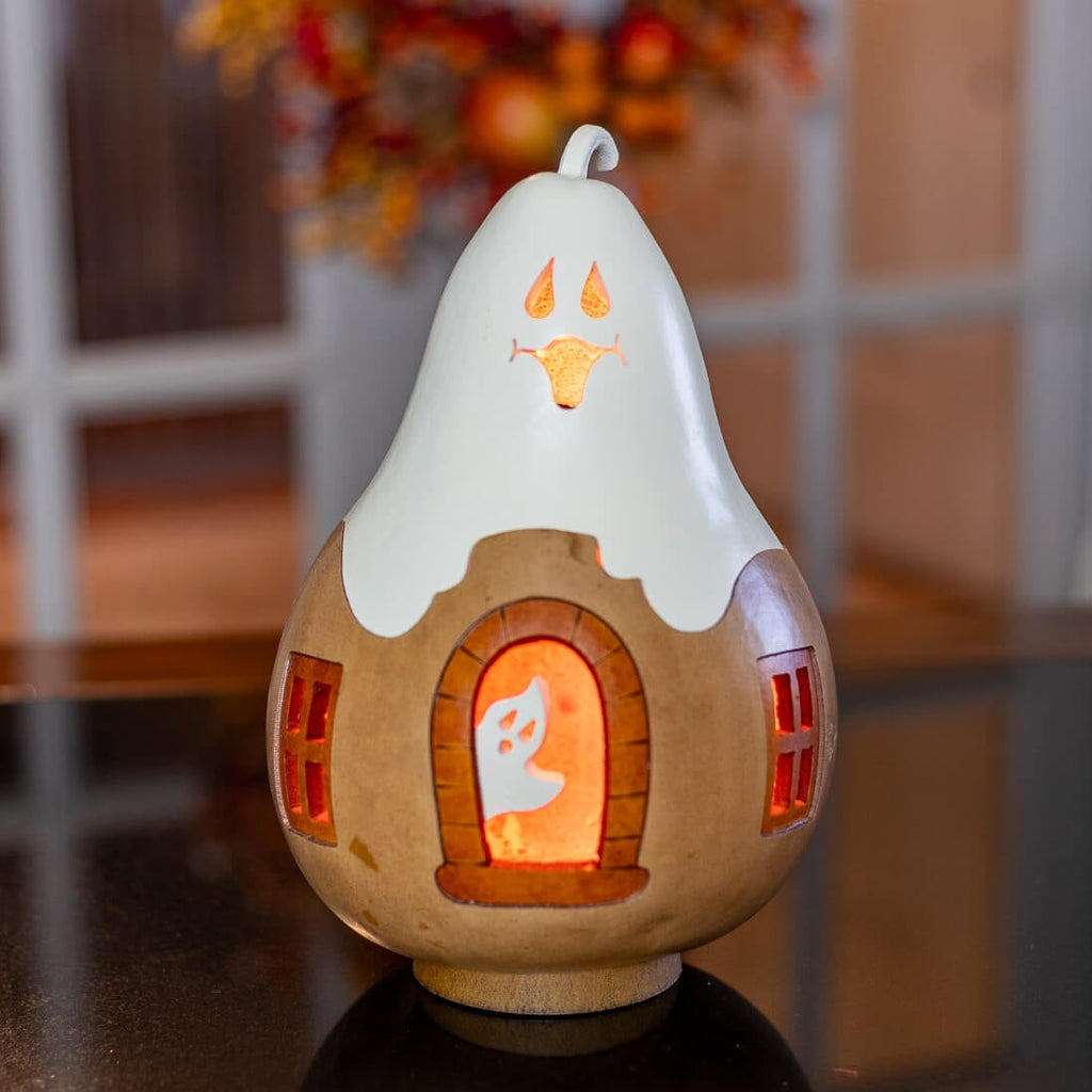 Ghost Cottage Gourd at Meadowbrooke Gourds. 