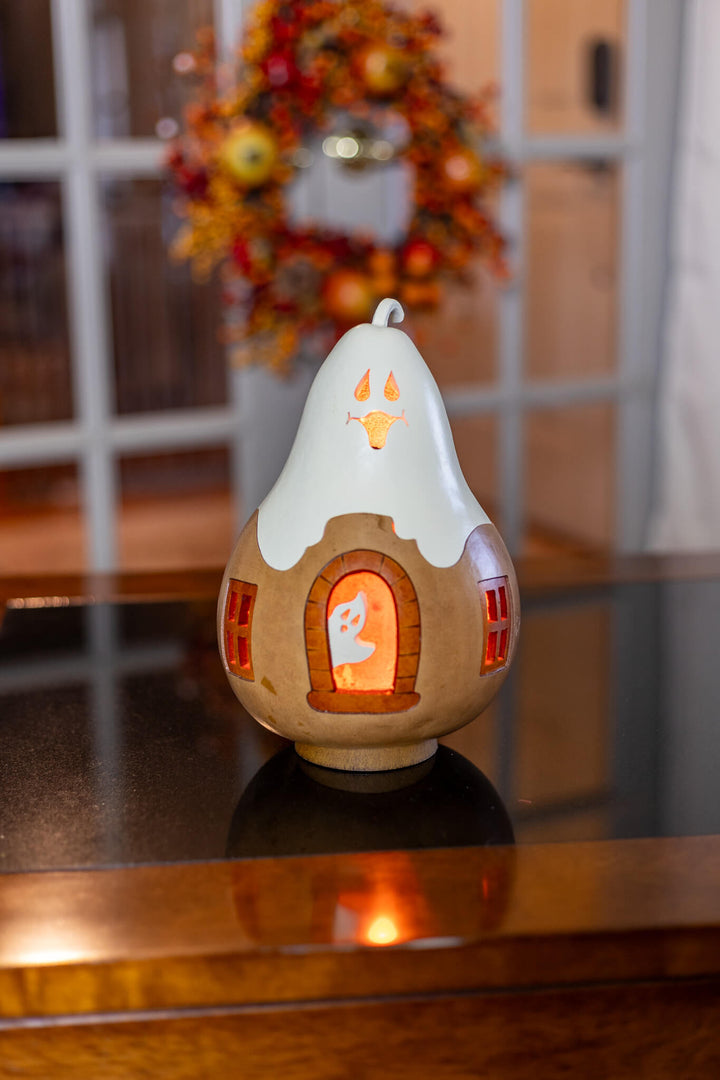 Ghost Cottage Gourd at Meadowbrooke Gourds. 