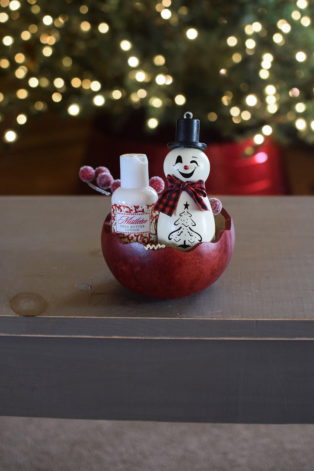 Frosty Small Gift Basket