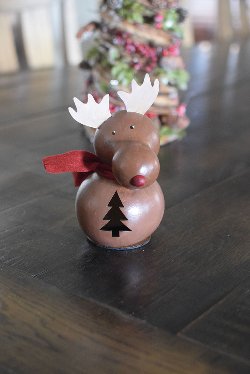 Moose Craft Kit Finished at Meadowbrooke Gourds. 