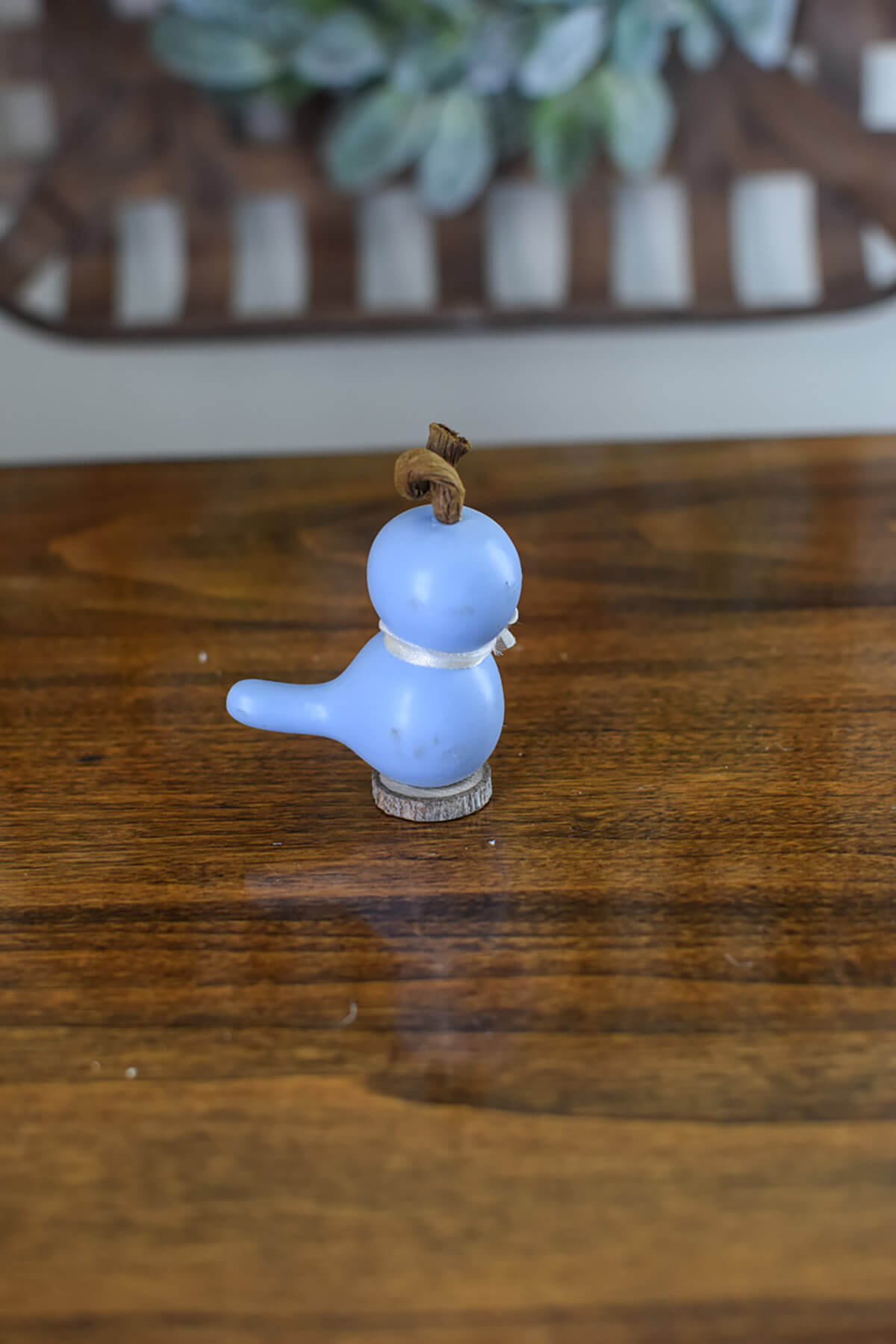 Little blue birdie gourd back view at Meadowbrooke Gourds