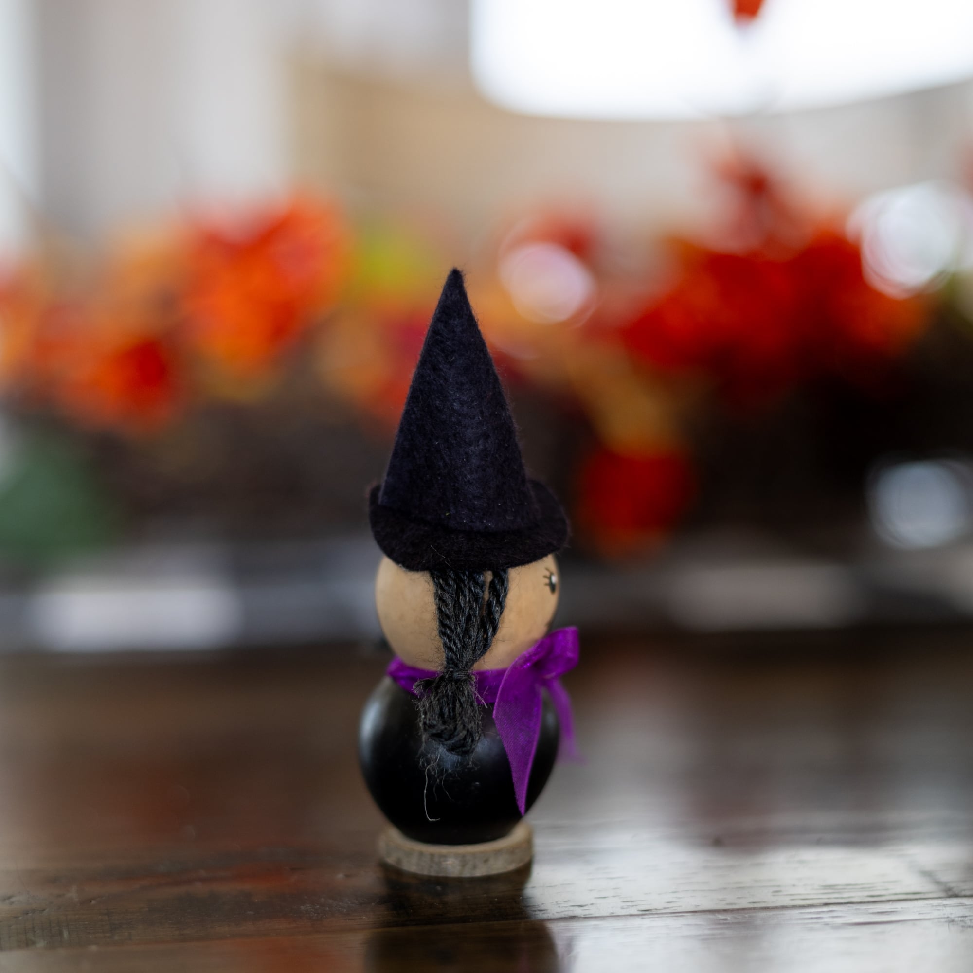 Lil Cora Witch Gourd Side View at Meadowbrooke Gourds. 