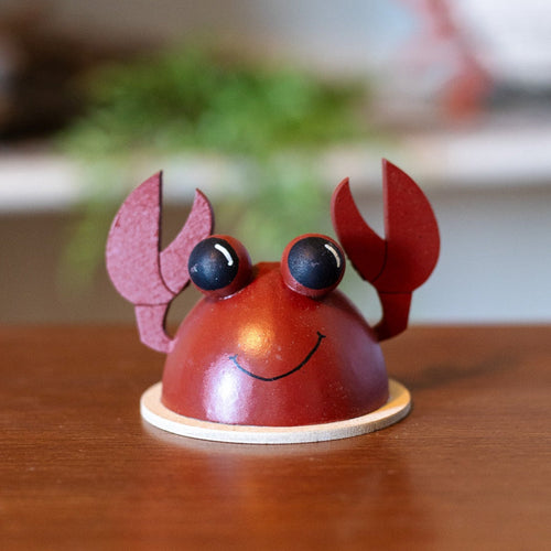 Clifford Crab Coastal Gourd design by Meadowbrooke Gourds