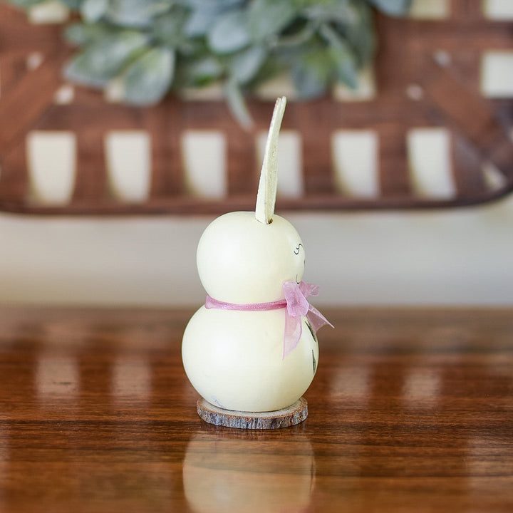 Tiny Poppy Gourd Bunny - Side View at Meadowbrooke Gourds. 
