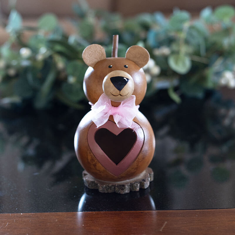 Valentine Bear gourd at Meadowbrooke Gourds. 