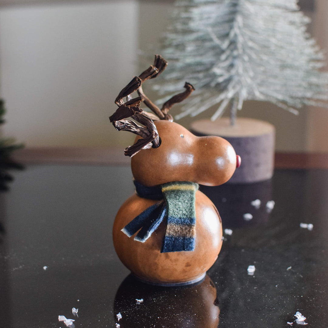 Dash Miniature Reindeer Gourd - Side View at Meadowbrooke Gourd. 