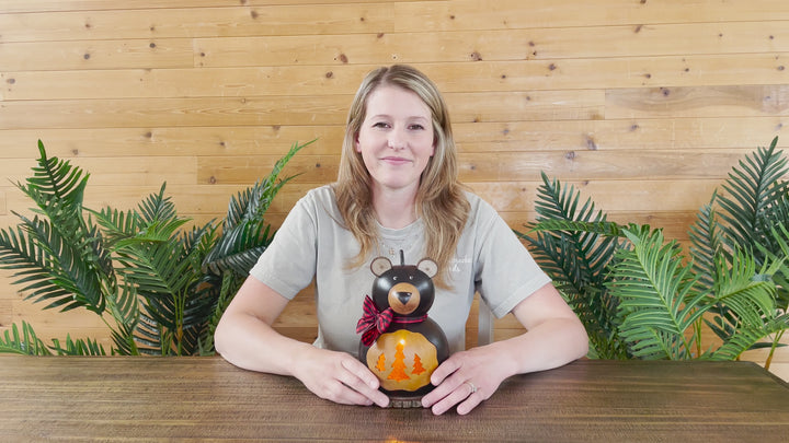 Brooks small lit bear gourd video at Meadowbrooke Gourds