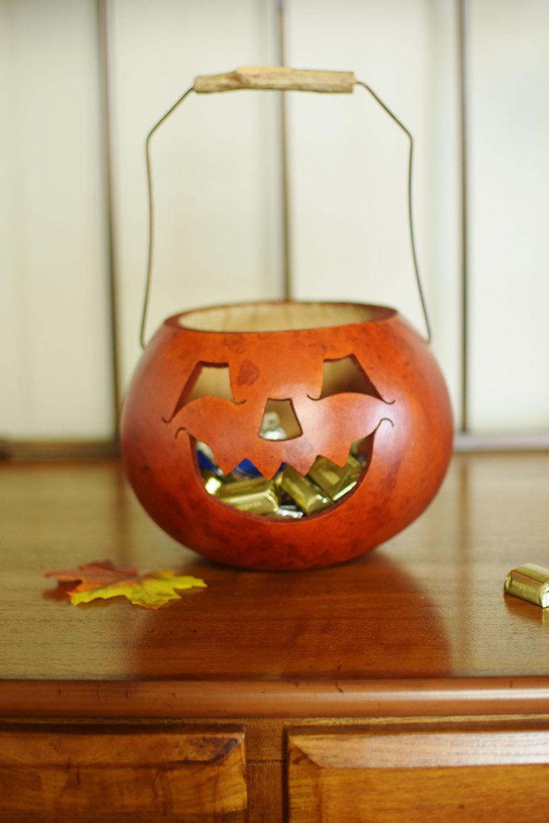 Rusty the jack o lantern gourd basket  at Meadowbrooke Gourds