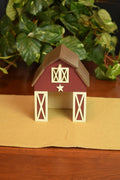 Cumberland Wooden Barn at Meadowbrooke Gourds. 