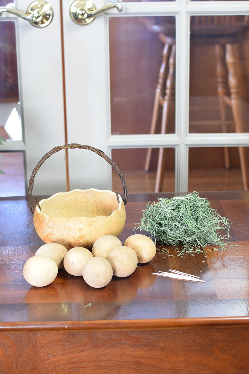 Egg and basket gourd kit unfinished
