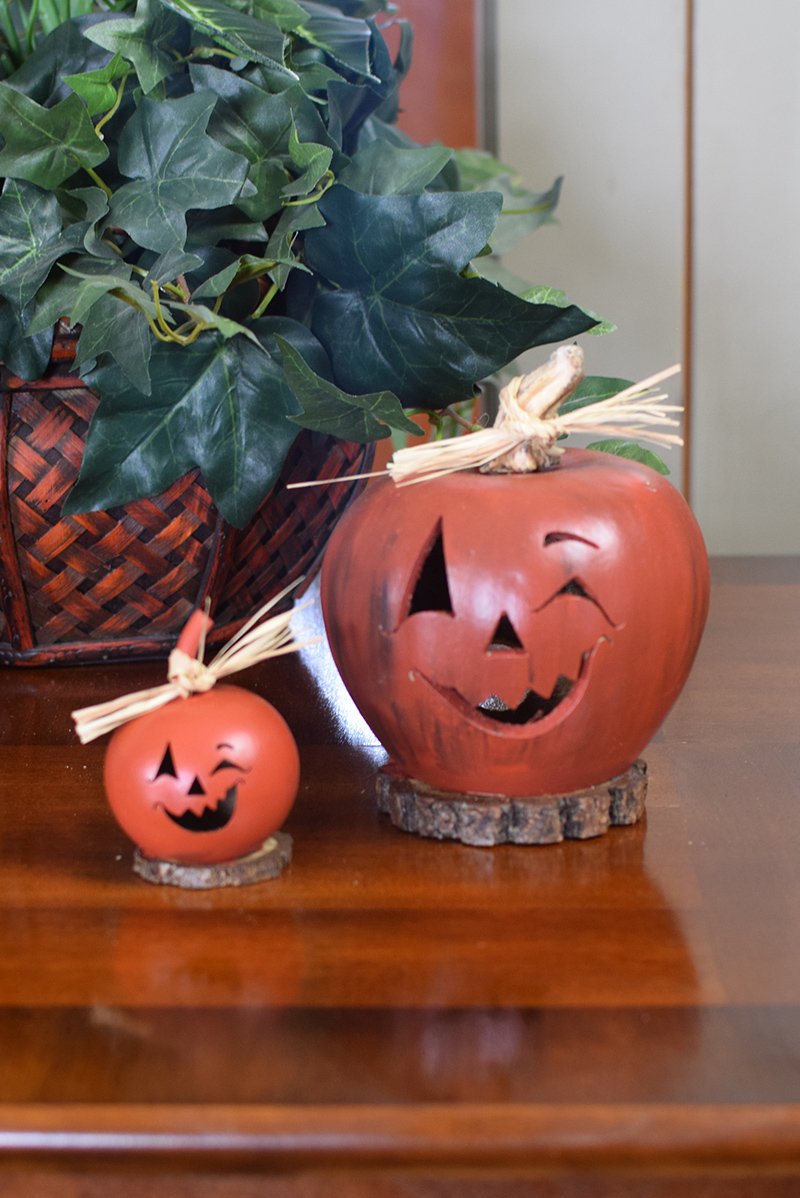 Jack o lantern gourd kit finished