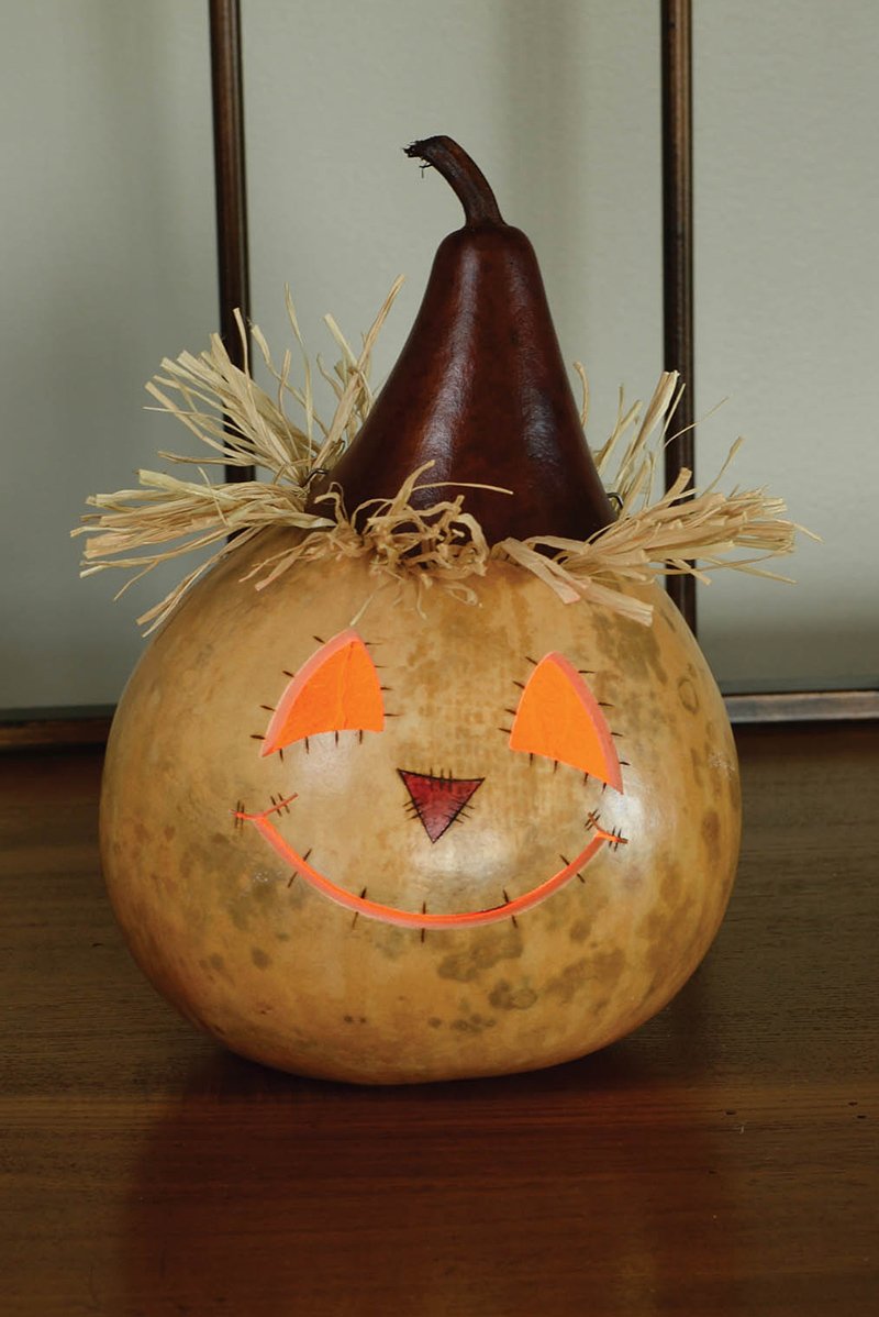 Sawyer - Small Lit Scarecrow Head