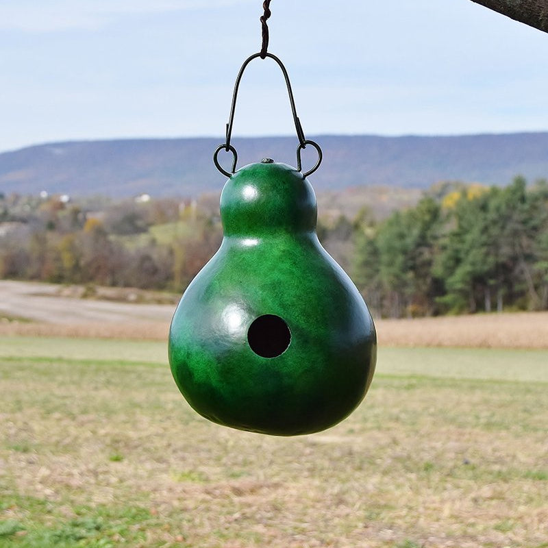 Gourd birdhouse