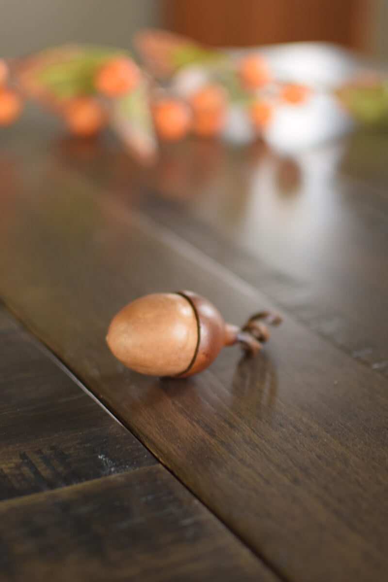 Little acorn gourd  at Meadowbrooke Gourds
