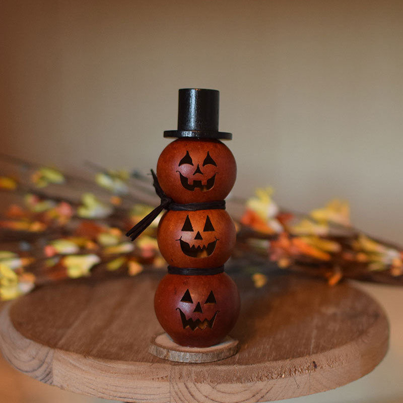 Little Tripp gourd at Meadowbrooke Gourds