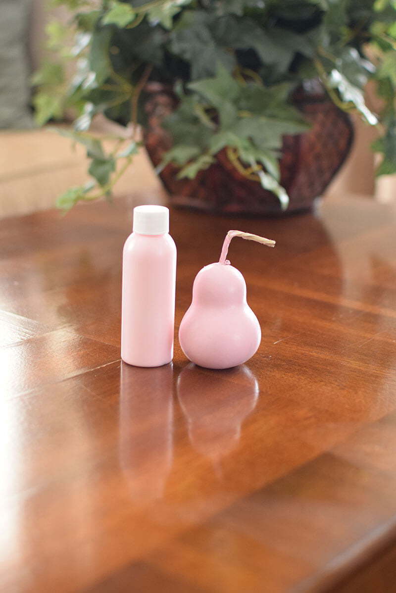 Paint bottle and gourd